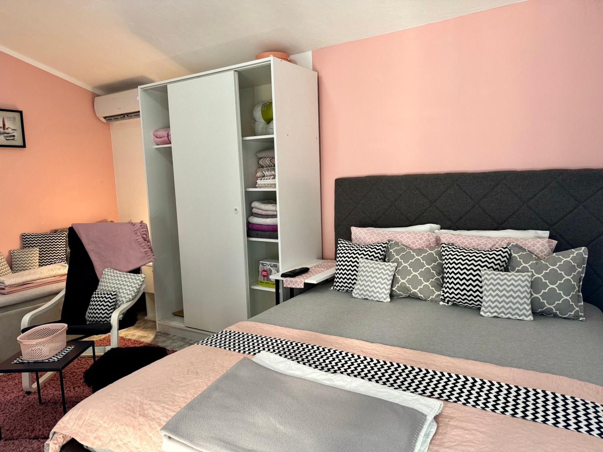 Aparthotel Maxim 코토르 외부 사진